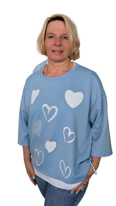Shirt "8 Hearts" hellblau