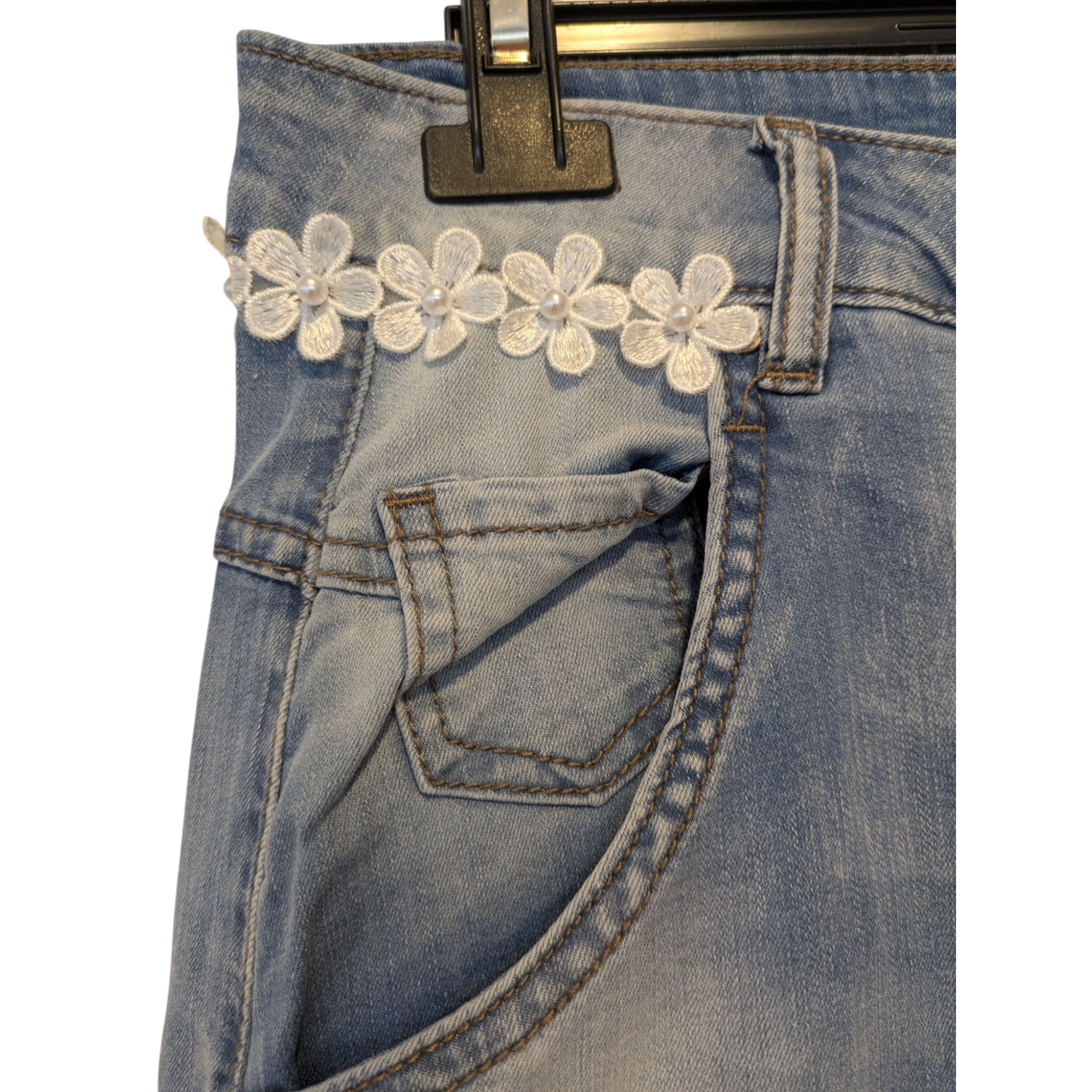 Jeans "Sexy woman" mit Spitze und Blümchen