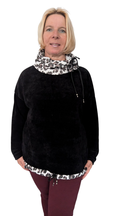 Sweatshirt schwarz mit Leo-Schalkragen