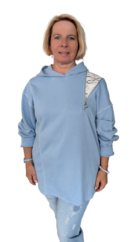 Hoody "Blue Sky" hell blau