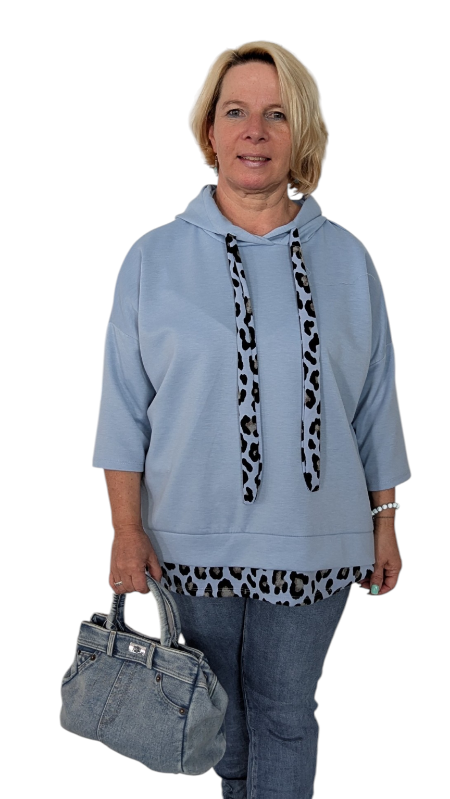 Shirt "Blue Leo"