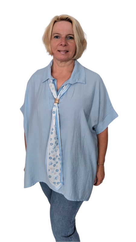 Bluse "Fenja" hellblau