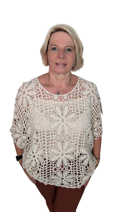 Häkelshirt "Flowerpower" creme