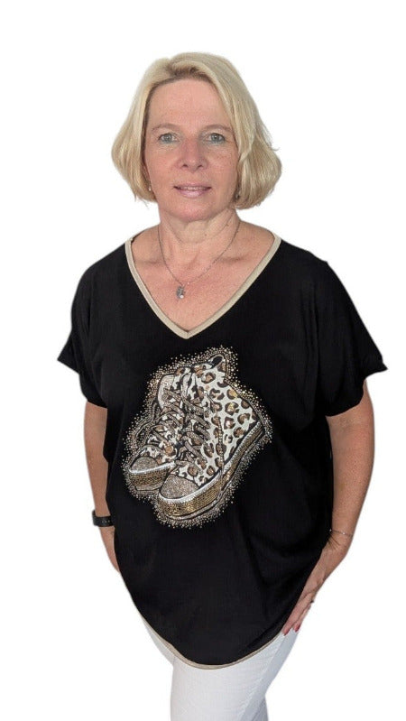 T-Shirt "Leo Chucks" schwarz